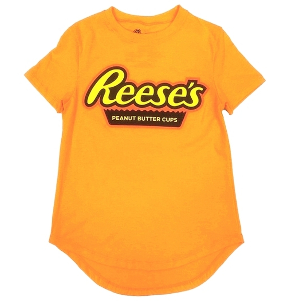 Reese's tee